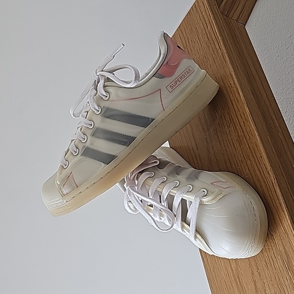 Adidas Superstar Sneakers - Picture 1 of 6